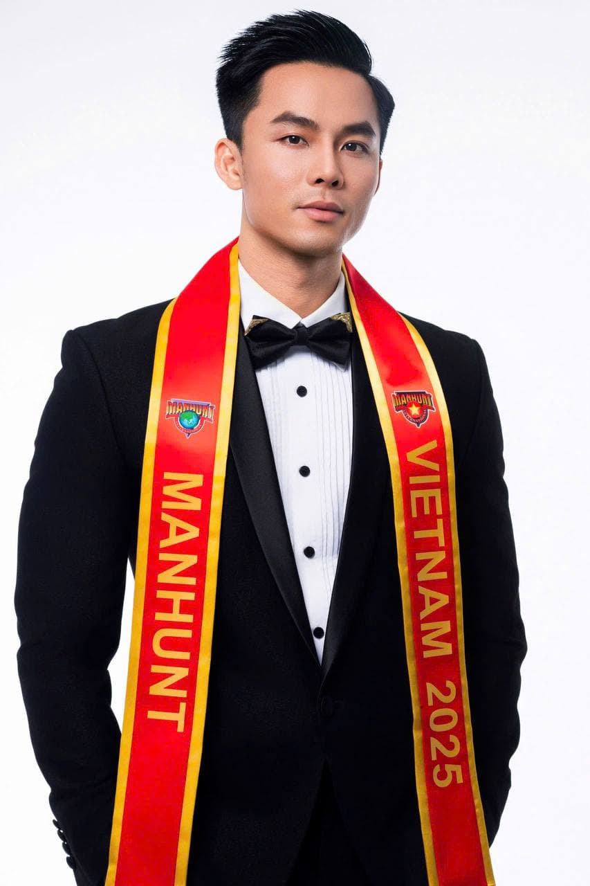 Nam Vương - Á vương siêu mẫu